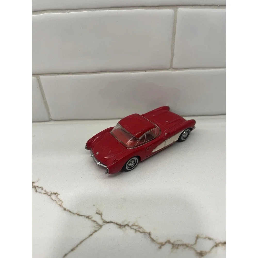 DINKY Matchbox Chevrolet Corvette Dinky 1/43 Red 1956 Die cast Toy Car